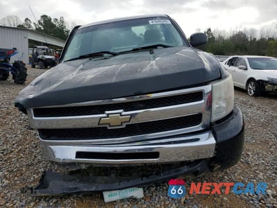 Piąte zdjęcie samochodu w środku: 2011 CHEVROLET SILVERADO C1500 VIN:1GCNCPE0XBZ257843 - miniatura
