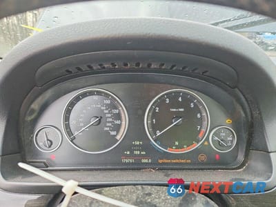 Zdjęcie 9 z 11 samochodu: 2012 BMW 528 XI VIN:WBAXH5C55CDW09722 - miniatura