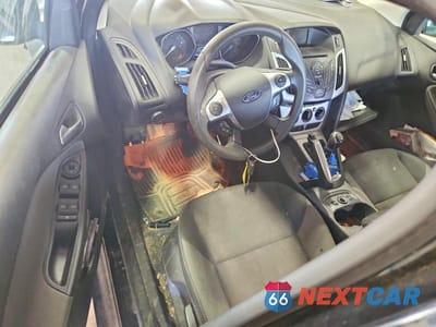 Zdjęcie 8 z 12 samochodu: 2013 FORD FOCUS SE VIN:1FADP3K28DL180108 - miniatura