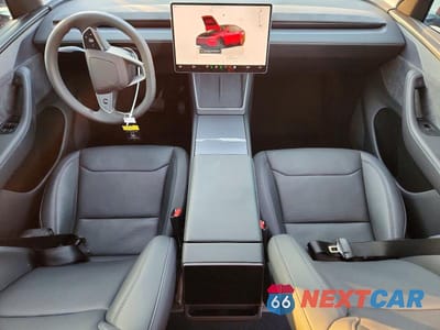 Zdjęcie 8 z 14 samochodu: 2026 TESLA MODEL Y VIN:7SAYGDEE6TF323262 - miniatura