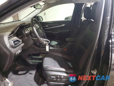 Zdjęcie 7 z 14 samochodu: 2023 CHEVROLET BOLT EUV LT VIN:1G1FY6S04P4104831 - miniatura