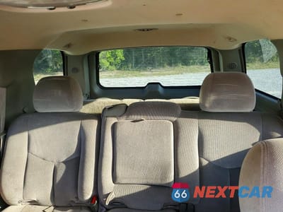 Zdjęcie 10 z 13 samochodu: 2003 GMC YUKON VIN:1GKEC13Z53R243305 - miniatura