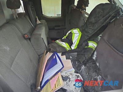 Zdjęcie 10 z 11 samochodu: 2018 FORD F350 SUPER DUTY VIN:1FT8X3DT8JEB14143 - miniatura