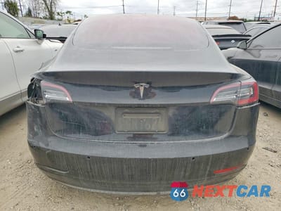 Zdjęcie 6 z 11 samochodu: 2018 TESLA MODEL 3 VIN:5YJ3E1EA5JF171853 - miniatura