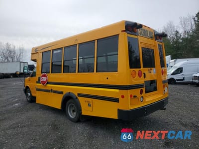 Trzecie zdjęcie samochodu z tyłu: 2017 CHEVROLET EXPRESS G4500 VIN:1GB6GUBG9H1196036 - miniatura