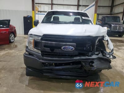 Piąte zdjęcie samochodu w środku: 2018 FORD F150 VIN:1FTMF1CB5JKE81629 - miniatura