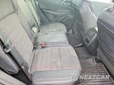 Zdjęcie 11 z 13 samochodu: 2023 MITSUBISHI OUTLANDER SE VIN:JA4J3UA85PZ011177 - miniatura