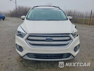 Piąte zdjęcie samochodu w środku: 2018 FORD ESCAPE SEL VIN:1FMCU9HD5JUA94525 - miniatura