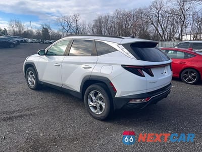 Trzecie zdjęcie samochodu z tyłu: 2022 HYUNDAI TUCSON SEL VIN:5NMJBCAE7NH036754 - miniatura