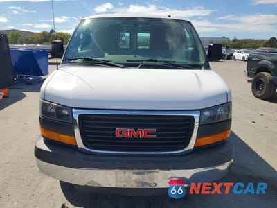Piąte zdjęcie samochodu w środku: 2015 GMC SAVANA G2500 VIN:1GTW7FCFXF1902960 - miniatura
