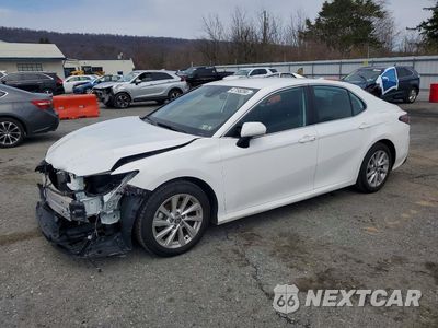 2023 TOYOTA CAMRY LE 4T1C11AK8PU811236 - główne zdjęcie licytacji z USA - miniatura