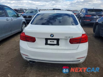 Zdjęcie 6 z 12 samochodu: 2017 BMW 330 I VIN:WBA8B9C55HK884734 - miniatura