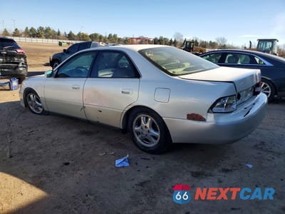 Drugie zdjęcie samochodu z przodu: 2000 LEXUS ES 300 BASE VIN:JT8BF28G1Y5081494 - miniatura