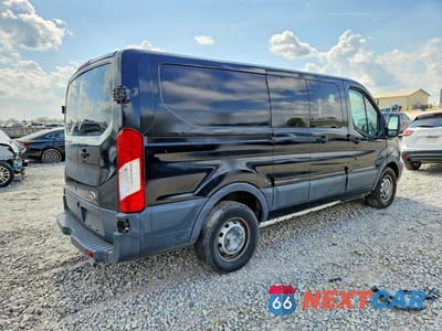 Trzecie zdjęcie samochodu z tyłu: 2016 FORD TRANSIT T-150 VIN:1FTYE1ZM6GKA02883 - miniatura