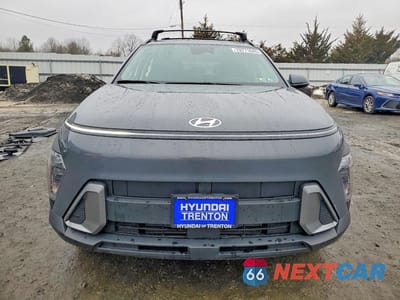 Piąte zdjęcie samochodu w środku: 2025 HYUNDAI KONA SEL VIN:KM8HBCABXSU272173 - miniatura