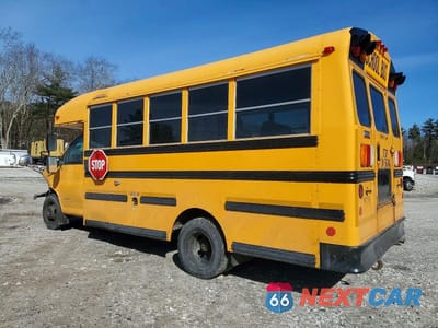Trzecie zdjęcie samochodu z tyłu: 2014 CHEVROLET EXPRESS G4500 VIN:1GB6G5BG5E1147577 - miniatura