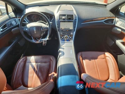 Zdjęcie 8 z 12 samochodu: 2018 LINCOLN MKZ RESERVE VIN:3LN6L5FC9JR620035 - miniatura