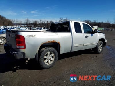 Trzecie zdjęcie samochodu z tyłu: 2011 GMC SIERRA K1500 SLE VIN:1GTR2VE39BZ172396 - miniatura