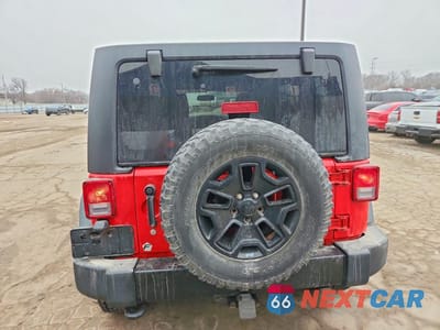 Zdjęcie 6 z 14 samochodu: 2016 JEEP WRANGLER UNLIMITED SPORT VIN:1C4BJWDG9GL152268 - miniatura