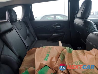 Zdjęcie 10 z 12 samochodu: 2021 JEEP CHEROKEE LATITUDE LUX VIN:1C4PJMMXXMD172321 - miniatura