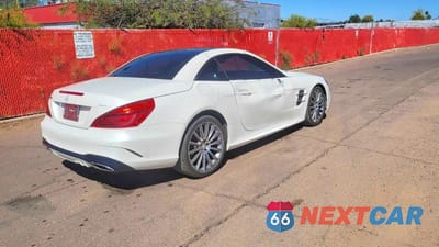Czwarte zdjęcie samochodu z boku: 2017 MERCEDES-BENZ SL 450 VIN:WDDJK6GA3HF044203 - miniatura