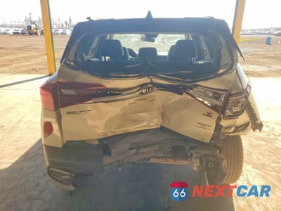 Zdjęcie 6 z 11 samochodu: 2021 KIA SELTOS S VIN:KNDEU2AA6M7136241 - miniatura
