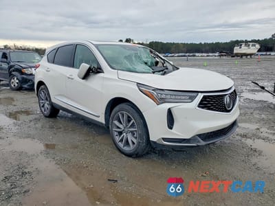 Czwarte zdjęcie samochodu z boku: 2023 ACURA RDX TECHNOLOGY VIN:5J8TC2H5XPL010335 - miniatura