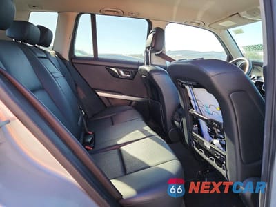 Zdjęcie 11 z 13 samochodu: 2015 MERCEDES-BENZ GLK 350 VIN:WDCGG5HB8FG351732 - miniatura