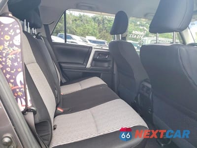 Zdjęcie 11 z 13 samochodu: 2015 TOYOTA 4RUNNER SR5 VIN:JTEBU5JR3F5233465 - miniatura