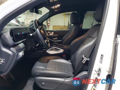Zdjęcie 7 z 13 samochodu: 2023 MERCEDES-BENZ GLS 450 4MATIC VIN:4JGFF5KE0PA954911 - miniatura