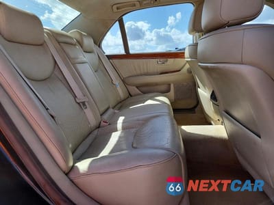 Zdjęcie 10 z 11 samochodu: 2004 LEXUS LS 430 BASE VIN:JTHBN36F440165772 - miniatura