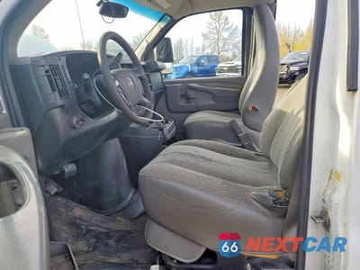 Zdjęcie 7 z 13 samochodu: 2015 GMC SAVANA CUT VIN:1GD072CG7F1115337 - miniatura