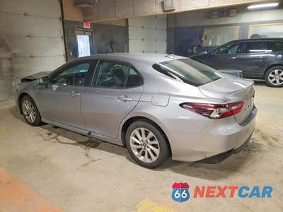 Drugie zdjęcie samochodu z przodu: 2023 TOYOTA CAMRY LE VIN:4T1C11AK5PU796078 - miniatura