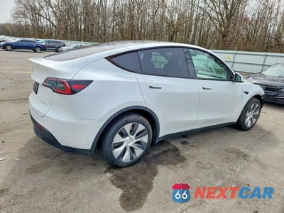 Trzecie zdjęcie samochodu z tyłu: 2023 TESLA MODEL Y VIN:7SAYGDEE8PA202249 - miniatura