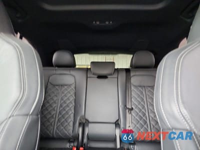 Zdjęcie 10 z 12 samochodu: 2025 AUDI SQ8 PRESTIGE VIN:WA1CWBF16SD012375 - miniatura