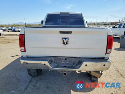 Zdjęcie 6 z 11 samochodu: 2012 DODGE RAM 2500 LARAMIE VIN:3C6UD5NL1CG316116 - miniatura