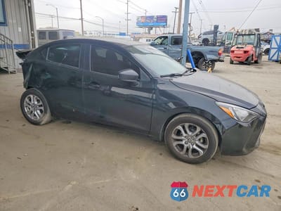 Czwarte zdjęcie samochodu z boku: 2017 TOYOTA YARIS IA BASE VIN:3MYDLBYV4HY160549 - miniatura