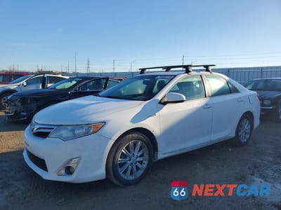 2014 TOYOTA CAMRY HYBRID 4T1BD1FK7EU101737 - główne zdjęcie licytacji z USA - miniatura