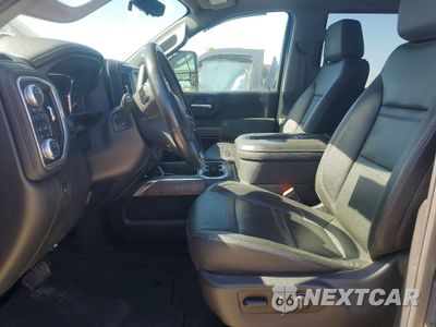 Zdjęcie 7 z 13 samochodu: 2021 GMC SIERRA K2500 DENALI VIN:1GT49REY3MF275729 - miniatura