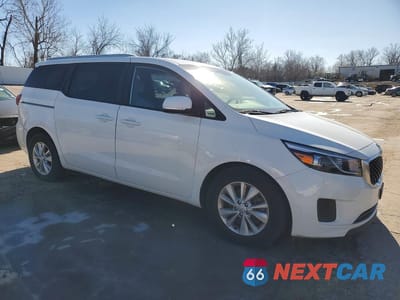 Czwarte zdjęcie samochodu z boku: 2016 KIA SEDONA LX VIN:KNDMB5C13G6189795 - miniatura