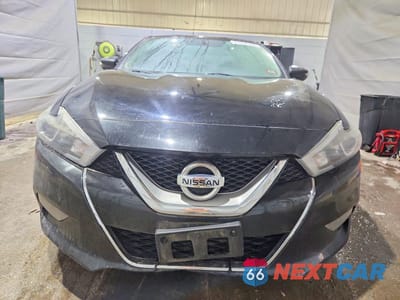 Piąte zdjęcie samochodu w środku: 2017 NISSAN MAXIMA 3.5 SV VIN:1N4AA6AP9HC414300 - miniatura