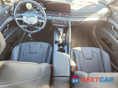 Zdjęcie 8 z 12 samochodu: 2022 HYUNDAI ELANTRA LIMITED VIN:KMHLP4AG1NU266618 - miniatura
