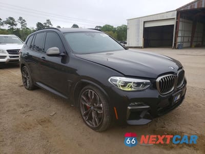 Czwarte zdjęcie samochodu z boku: 2021 BMW X3 XDRIVEM40I VIN:5UXTY9C00M9F38433 - miniatura