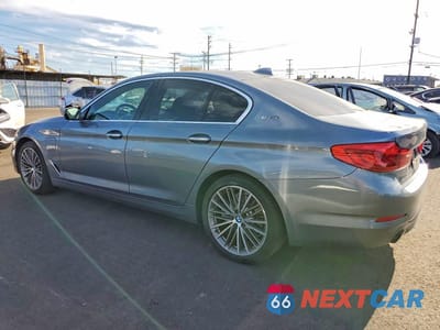 Drugie zdjęcie samochodu z przodu: 2018 BMW 530E VIN:WBAJA9C56JB249533 - miniatura