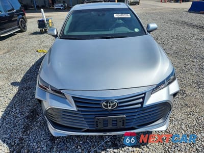 Piąte zdjęcie samochodu w środku: 2022 TOYOTA AVALON LIMITED VIN:4T1DZ1FB2NU076885 - miniatura