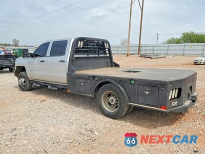 Drugie zdjęcie samochodu z przodu: 2019 CHEVROLET SILVERADO HD FLATBED TRUCK VIN:1GB4KVCY3KF152210 - miniatura