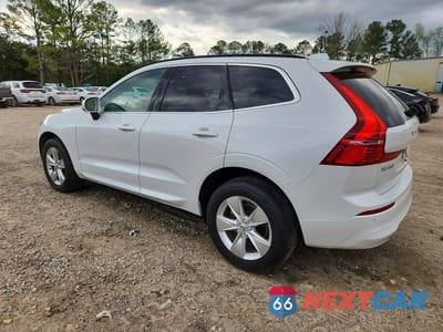 Drugie zdjęcie samochodu z przodu: 2022 VOLVO XC60 B5 MOMENTUM VIN:YV4L12RK4N1986643 - miniatura