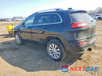 Drugie zdjęcie samochodu z przodu: 2017 JEEP CHEROKEE OVERLAND VIN:1C4PJMJS0HW622612 - miniatura