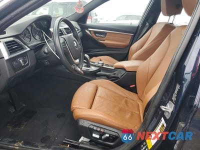 Zdjęcie 7 z 11 samochodu: 2017 BMW 330 XI VIN:WBA8D9C30HA011102 - miniatura