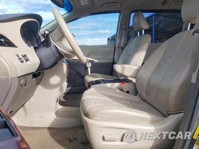 Zdjęcie 7 z 14 samochodu: 2011 TOYOTA SIENNA XLE 8-PASSENGER VIN:5TDYK3DCXBS170904 - miniatura